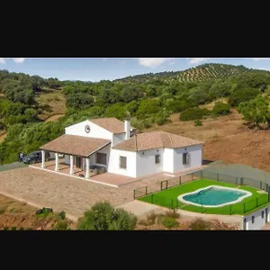  Villa Alberquillas
