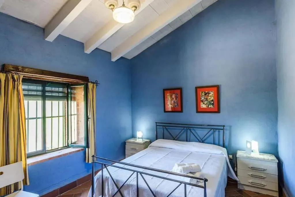 Villa Casa Cortijo En Dehesa Sierra Leon La Puebla de los Infantes Сasa de vacaciones